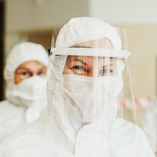 Coronavirus, in provincia di Varese oggi 112 contagi. In Lombardia 2.302 casi e 77 vittime