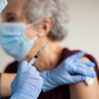 Vaccini agli over 80, nel Varesotto si accelera. Ats: «Entro metà aprile prima dose per tutti» Vaccini agli over 80, nel Varesotto si accelera. Ats: «Entro metà aprile prima dose per tutti»