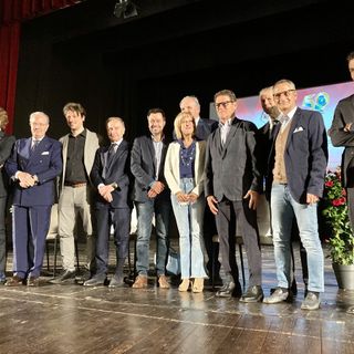 Calcio e basket si incontrano e non si lasciano più. Capello a Sacchetti: «Meo, sei un eretico che crede nei talenti. Come me»