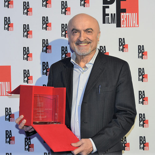 L'attore durante la premiazione al Baff