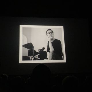 Max, nato a 9.685 chilometri da Hollywood. Ma vicino al sogno del cinema