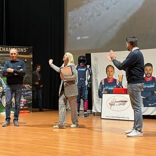 VIDEO E FOTO. Olgiate corre con le emozioni del suo campione. Miele: «Quelle del Giappone mi sembravano le strade di casa nostra. Ci vogliono preparazione e audacia» VIDEO E FOTO. Olgiate corre con le emozioni del suo campione. Miele: «Quelle del Giappone mi sembravano le strade di casa nostra. Ci vogliono preparazione e audacia»