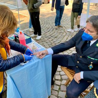 Un momento degli screening per il diabete dello scorso ottobre
