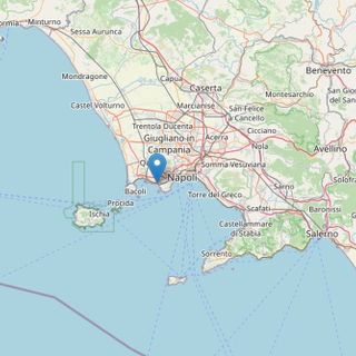 Forte scossa di terremoto ai Campi Flegrei, magnitudo 4.0