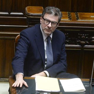 G7, Giorgetti “Preoccupano incertezza economica e svalutazione dollaro”