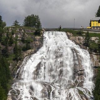 Apre il 2 giugno la stagione turistica alla cascata del Toce
