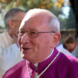 Addio don Claudio Galimberti: si è spento il prevosto di Saronno. Martedì il funerale