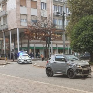 Incidente in piazza Garibaldi, disagi per la viabilità nel centro di Busto