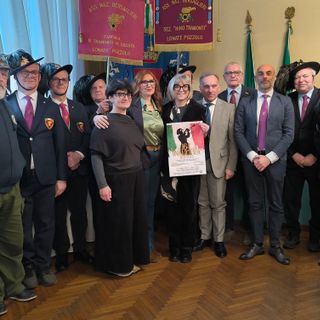 L'Unità d'Italia vista anche dai giovani: bersaglieri e studenti insieme per celebrarla