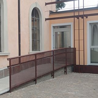 La sede dei servizi sociali comunali di Angera La sede dei servizi sociali comunali di Angera