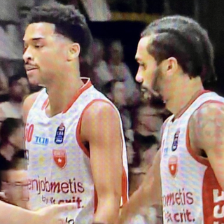 Prima la salvezza aritmetica, poi una sonora imbarcata: Varese salva ma impresentabile a Bologna