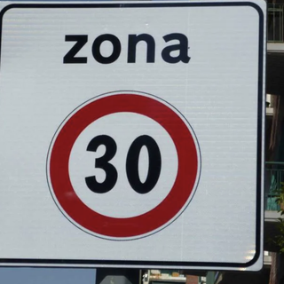 Zone 30 all'ora a Varese: ora c'è anche l'area delle stazioni