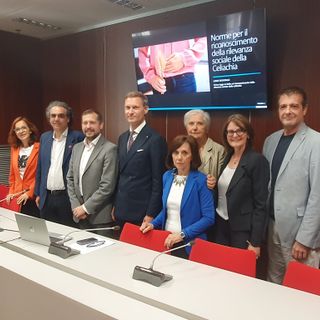 Monti e Romani insieme ai rappresentanti delle associazioni