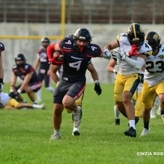 Si ringrazia per l'immagine Cinzia Roganti. Sotto l'emozione e il divertimento del flag football
