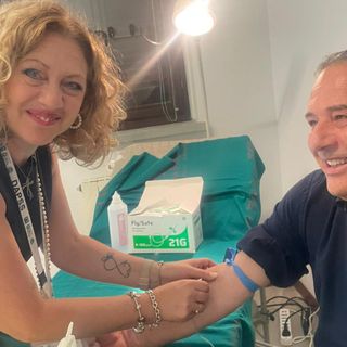 Il sindaco di Daverio Marco Colombo testa in prima persona il nuovo servizio prelievi Il sindaco di Daverio Marco Colombo testa in prima persona il nuovo servizio prelievi