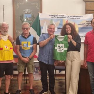 Il sorteggio dei portabandiera dei rioni di Ispra