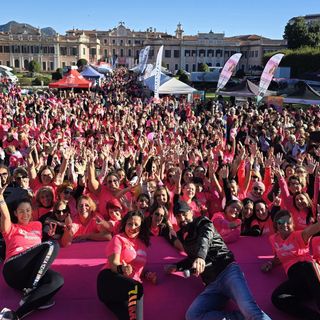 Humanitas Medical Care, un'onda rosa a Varese a favore della prevenzione