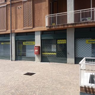 L'ufficio postale di Sesto Calende