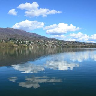 Panorama sul lago di Varese