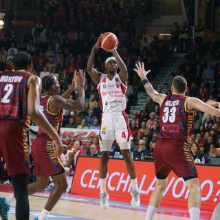 Partita a due facce per Tazé Moore (foto Fabio Averna)