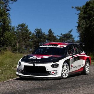 Al Rally dei Laghi Andrea Crugnola porta al debutto nazionale la Lancia Ypsilon Rally2