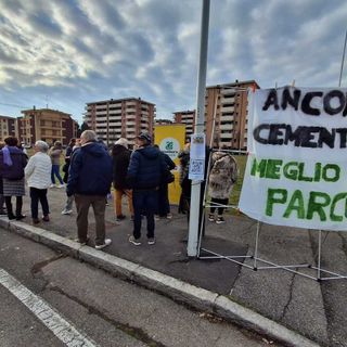 Legambiente - Presidio accanto al terreno di Beata Giuliana