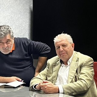 L'assessore allo Sport del Comune di Varese Stefano Malerba insieme a Giuseppe Marzotto, rappresentante della Varese Turf &amp; Sport srl