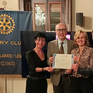 Un nuovo pulmino per i bambini di Progetto Pollicino. Con l'aiuto di Rotary Club "Ticino"