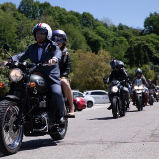 FOTO La corsa più bella per gli amici di Cafe Racer Varese: raccogliere fondi per la ricerca contro il cancro