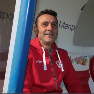 Ciccio Baiano: «Da calciatore grandi mister e il genio di Maradona da ammirare. Poi Varese e il mio fratello maggiore Sannino»