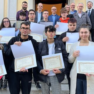 L’industria grafica del Varesotto premia il merito: sei borse di studio a giovani talenti