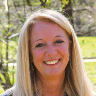 Il sindaco di Carnago Barbara Carabelli