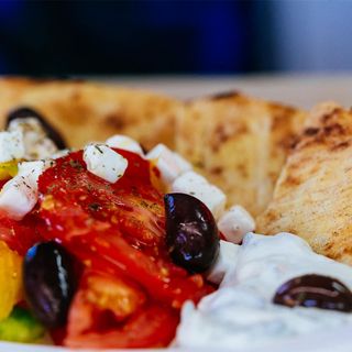 Dalla Valceresio al Peloponneso, Clivio ospita "Grecia in Festa"