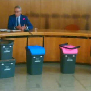 Daverio, incontro pubblico sulla tariffa puntuale della raccolta rifiuti Daverio, incontro pubblico sulla tariffa puntuale della raccolta rifiuti