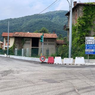 Cugliate Fabiasco Alternativo: «L'incrocio tra via Torino e via Taverna sembra la Salerno-Reggio Calabria»