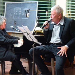 Il duo Man in Black si esibirà a Laveno