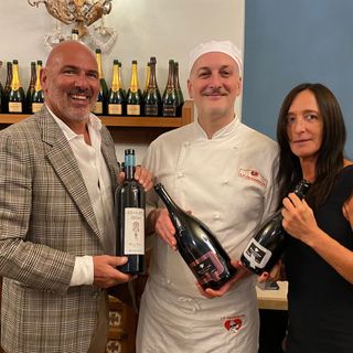 Alla Piedigrotta una serata di grandi bollicine: il Pinot Nero di Quadra è pura magia
