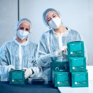 La storica azienda Fil.Va di Varese investe in mascherine innovative e assume nuovo personale