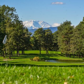 Qui e nella galleria fotografica la meraviglia, naturale e artistica, del Golf Club Varese (servizio a cura di Fabio Gandini, video a cura di Fabio Cadringher ed Elena Zoja)