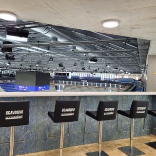 La spettacolare vista sulla pista della Gottardo Arena made in Varese e Arredo Più