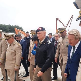 Missione di Leonardo in Algeria: obiettivo accelerare il lavoro di consegna dei primi 7 elicotteri