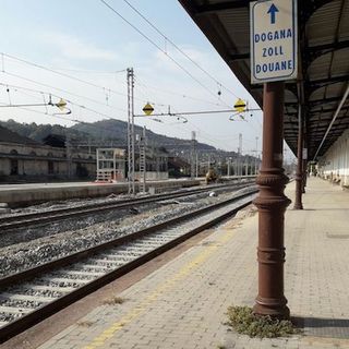 La stazione ferroviaria di Luino
