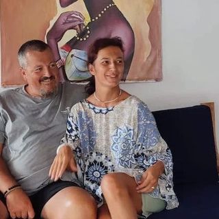 Simone Riva Berni con la sua compagna (foto da Luinonotizie.it)
