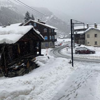 Pasqua sotto la neve a Macugnaga