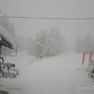 Neve in Val d'Ossola e nel Vco e a Campo dei Fiori. Per Pasqua variabile con alcune piogge