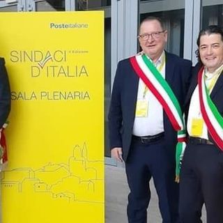 Da sinistra il sindaco di Malgesso Iocca, quello di Bardello Puggioni e quello di Bregano Granella