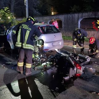 Marnate, terribile schianto in via Morelli: muore un 55enne