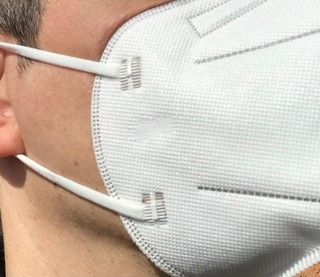 Luino, mascherina obbligatoria al mercato settimanale del mercoledì e ai mercatini natalizi