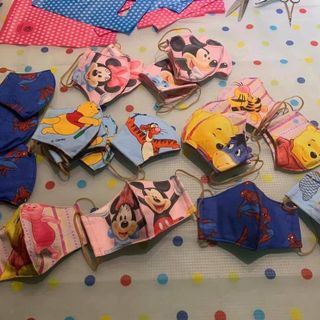 Leggiuno: la Pro Loco consegna a domicilio mascherine per bambini donate dall'associazione Ccc di Cellina