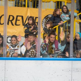 Anche stasera il popolo giallonero spingerà il Varese al Cotta Morandini di Torre Pellice (foto Alessandro Umberto Galbiati)